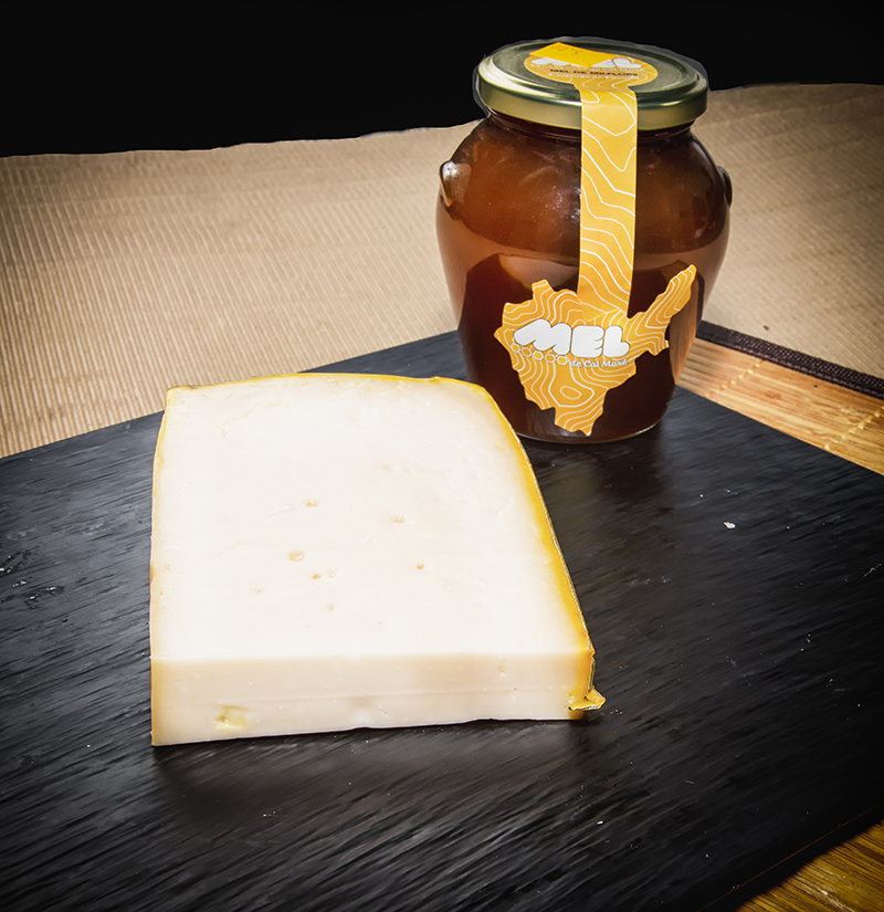 Mi Tienda WhatsApp trots_cabra_amb_mel.jpg